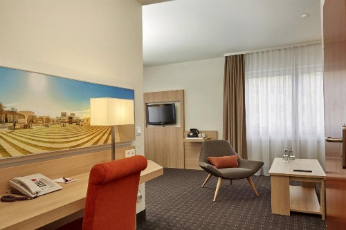H+ Hotel Darmstadt image 14